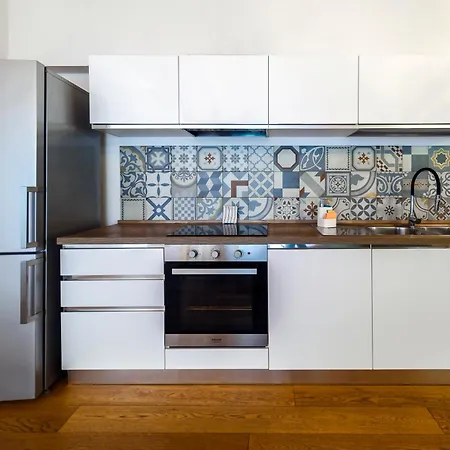 Ng Il Ris Apartment *