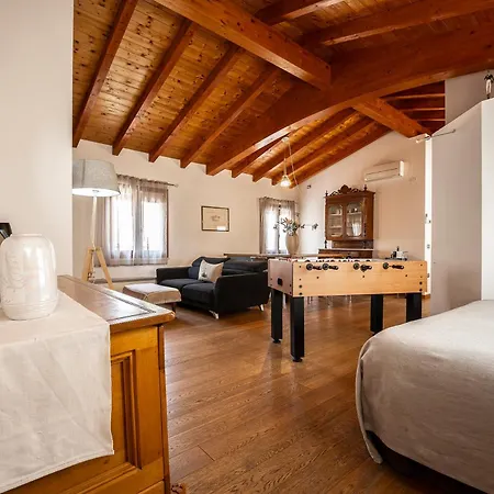 Ng Il Ris Apartment