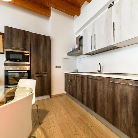 Ng Il Ris Apartmán